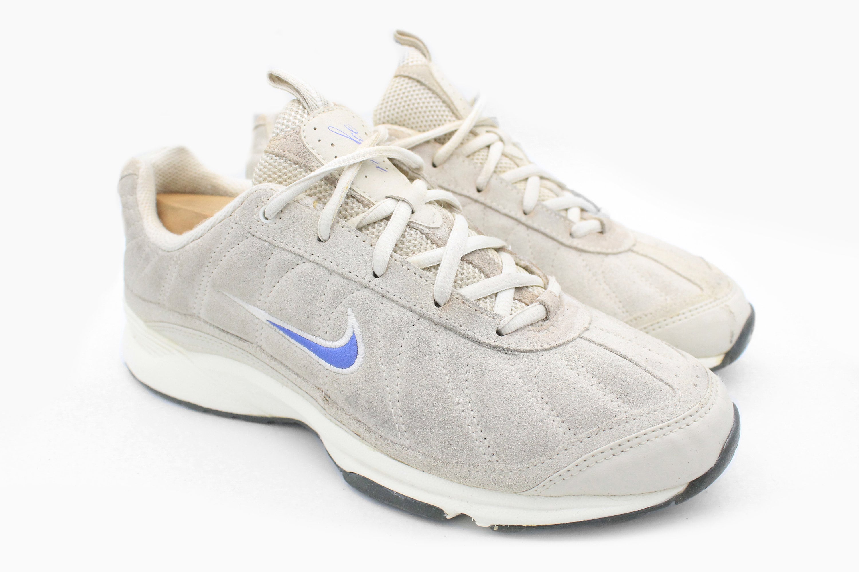 vintage NIKE Sneakers authentic athletic shoes Size Women's US 8 gray retro sport style streetwear trainers swoosh 90's style tie