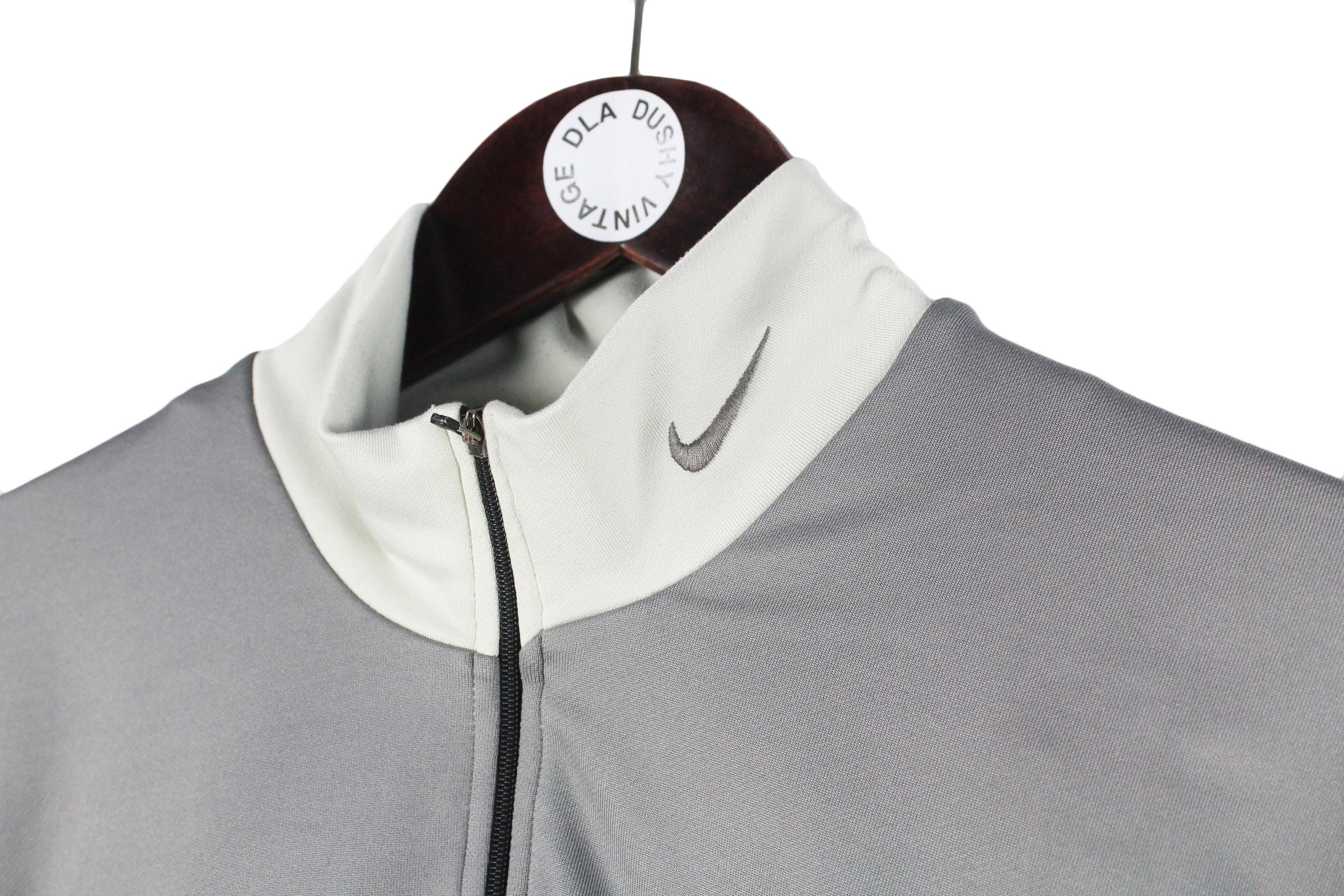 トップス 00's nike acg thermal Nike ACG | Tops | Vintage Nike Acg Long Sleeve Thermal