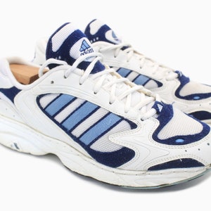 vintage ADIDAS Sneakers US 8.5 men&#39;s authentic rare retro basic athletic shoes 90s white classic sport trainers streetwear 3 strips