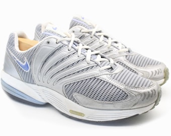 vintage NIKE Sneakers Women's US 8 authentic athletic shoes rare retro sportswear 90's running streetwear swoosh trainers gray
