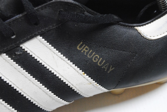 A veces eliminar acoso Vintage ADIDAS URUGUAY Botas 1980's negro retro zapatos de - Etsy México