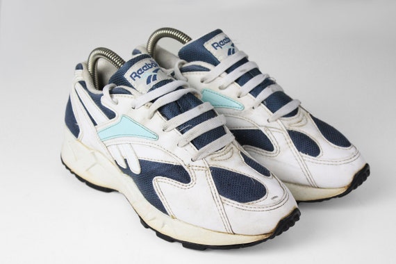 Briesje passage Zending Buy Vintage REEBOK Sneakers Women's US 6.5 Authentic Athletic Online in  India - Etsy