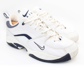 vintage NIKE Air Sneakers men's US 10 rare authentic athletic shoes white retro sport 90's streetwear trainers style tennis court