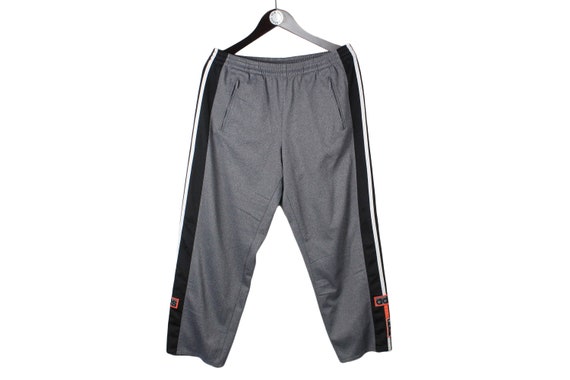 Vintage ADIDAS botones a presión Track Pants gran logo Tamaño L auténticos  pantalones deportivos retro 90s bombo atlético atlético rave luz usar  pantalón gris -  España