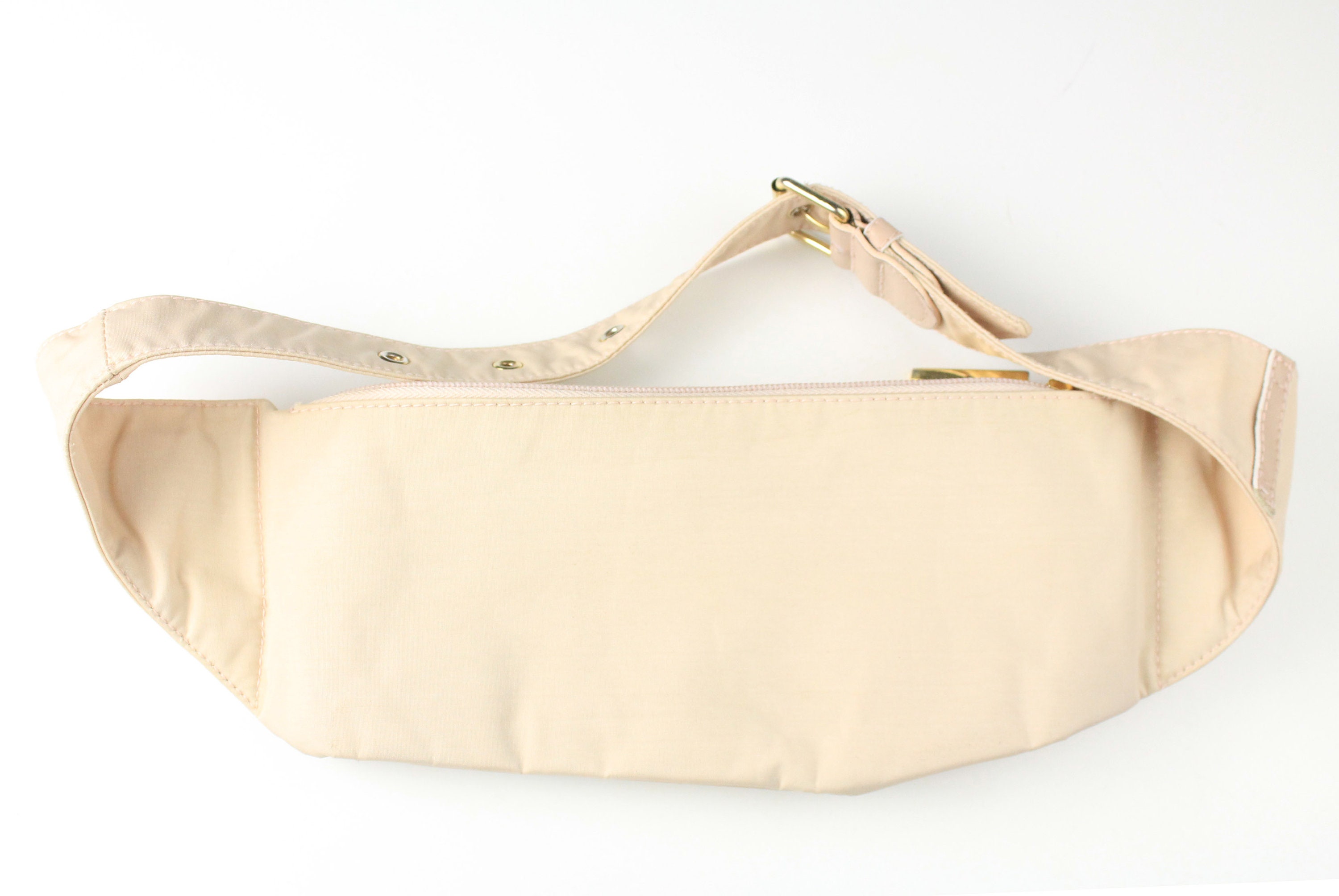 Vintage Moschino Waist Bag Fanny Pack Big Logo Beige Rare Authentic  Accessories Retro Luxury Bag Polyester Redwall - Yahoo Shopping