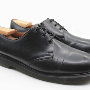 vintage Dr. MARTENS shoes authentic black Size US 9.5 men&#39;s retro classic casual mod style streetwear