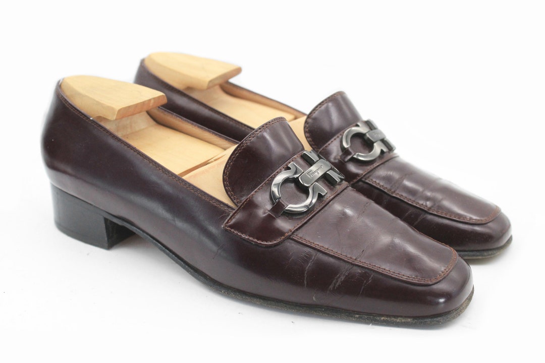 ローファー・オックスフォード Ferragamo MOCCASIN WOMAN VIVALDO NIB NEW Salvatore Ferragamo Vivaldo Cashew Beige leather Bow