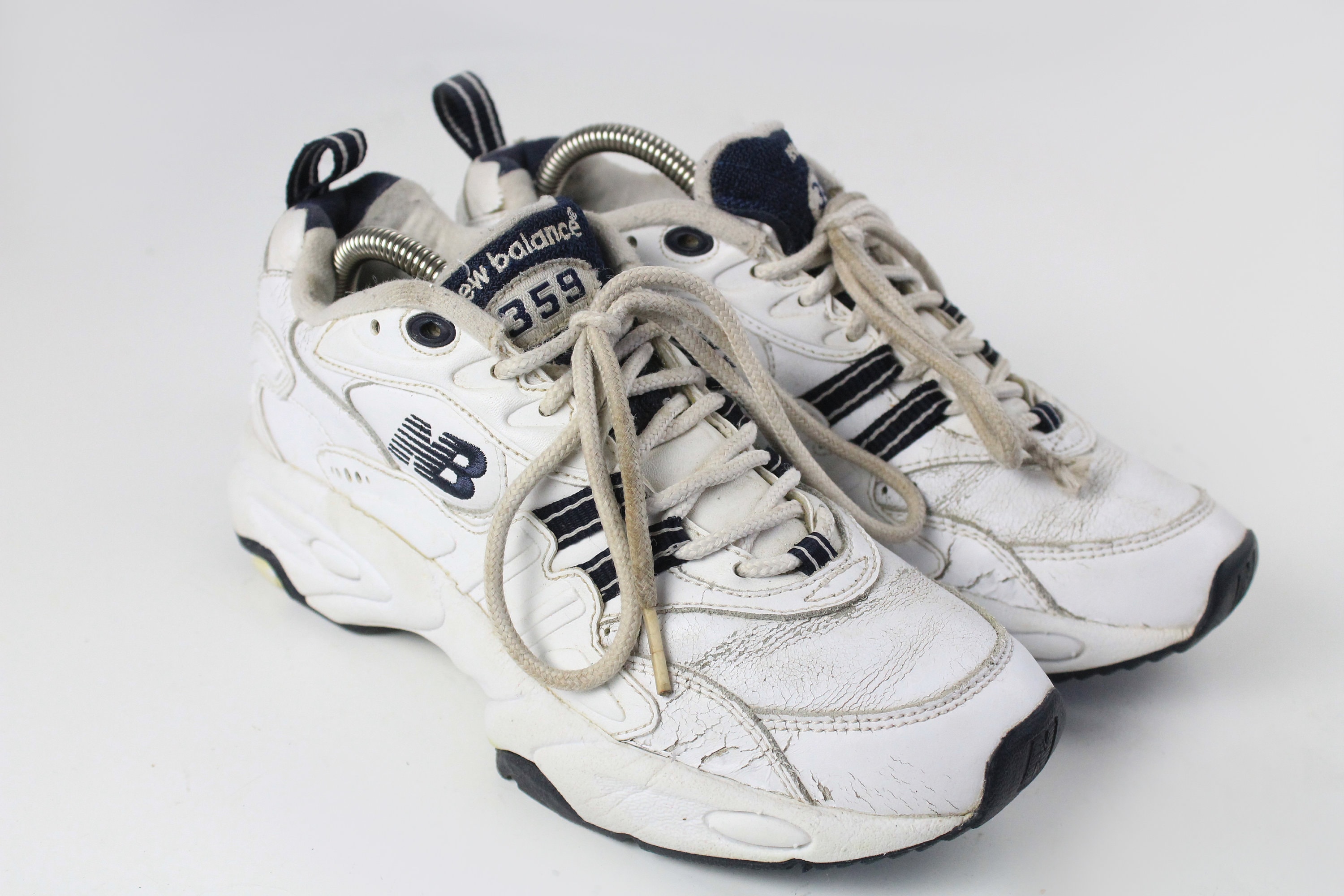 Vintage NEW BALANCE 359 Sneakers Authentic Athletic Shoes Size US 7 Men s Rare Retro Sport 00 s Men s White Casual Streetwear Trainers Etsy UK