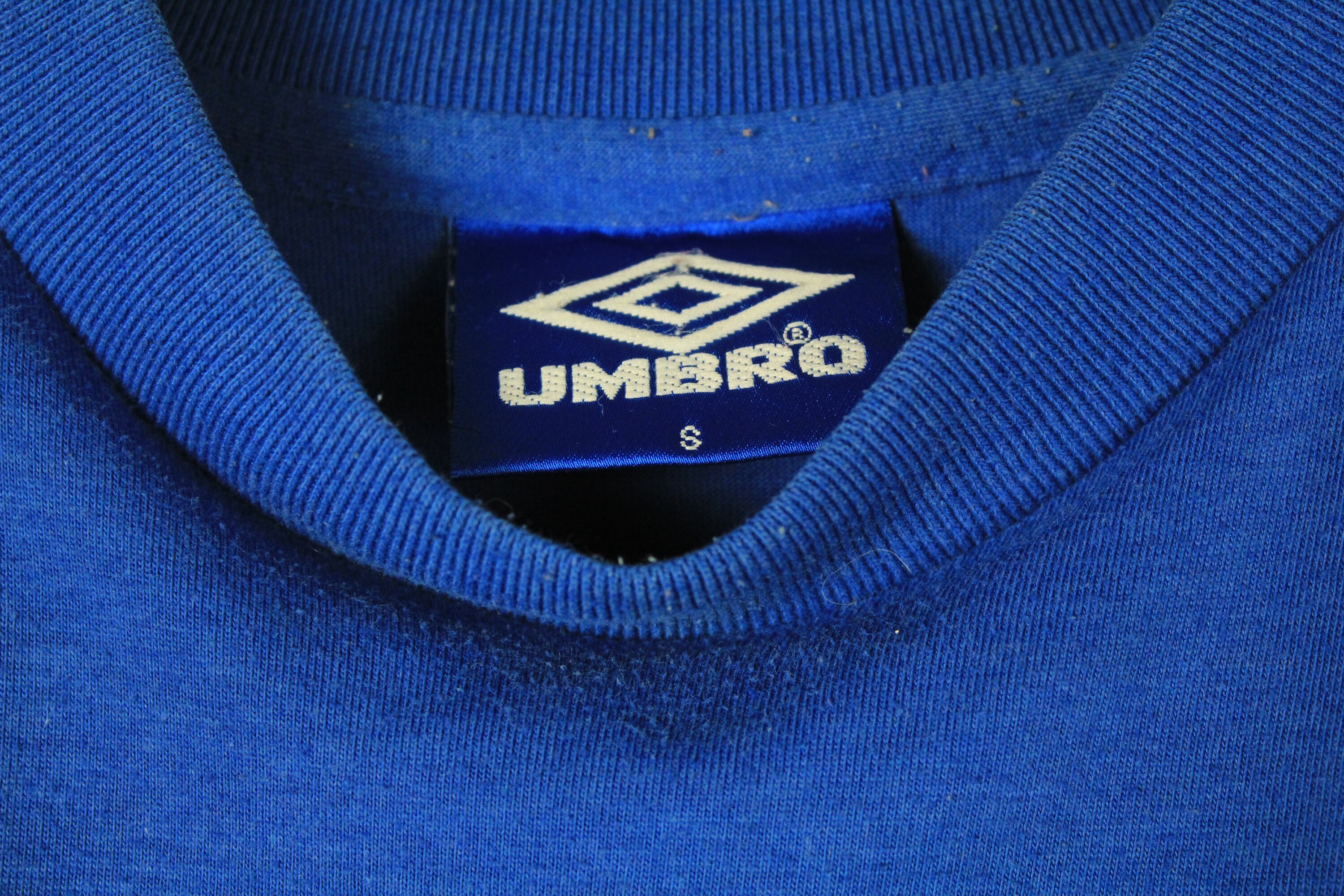 【umbro】 vintage game shirt Vintage UMBRO Big Logo T-shirt Polyester Red Size XL Men's