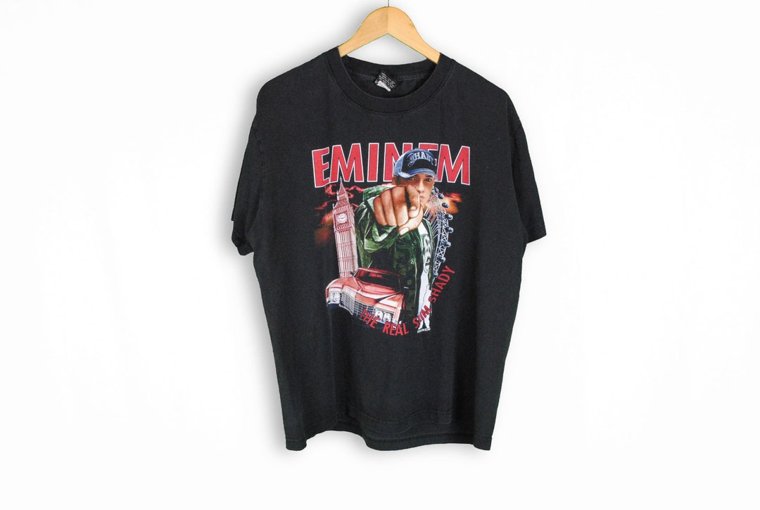 Vintage EMINEM the Real Slim Shady T-shirt RED Rock of the Vintage EMINEM the Real Slim Shady T-shirt RED Rock of the