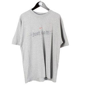 vintage NIKE Just Do It Switzerland big logo authentic T-Shirt gray cotton athletic tee retro 90s 80s Size L sport top rave hip hop style