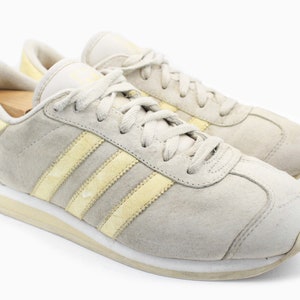 vintage ADIDAS sneakers authentic retro athletic shoes 90s sport running wear trainers gray streetwear 3 stripes women&#39;s Size US 7.5