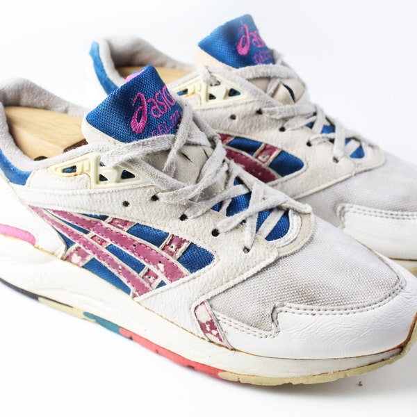 vintage ASICS Sneakers Women's trainers authentic athletic classic shoes Size US 7.5 rare retro sport 90s casual streetwear Gel Lite running