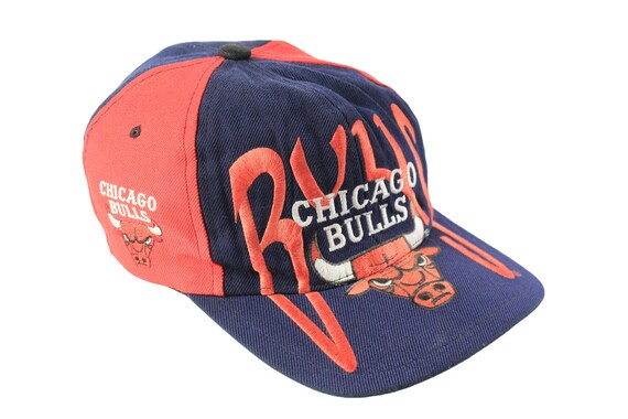 Vintage CHICAGO BULLS Hat Big Logo Cap 