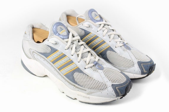 Classic 90s adidas rare - Gem