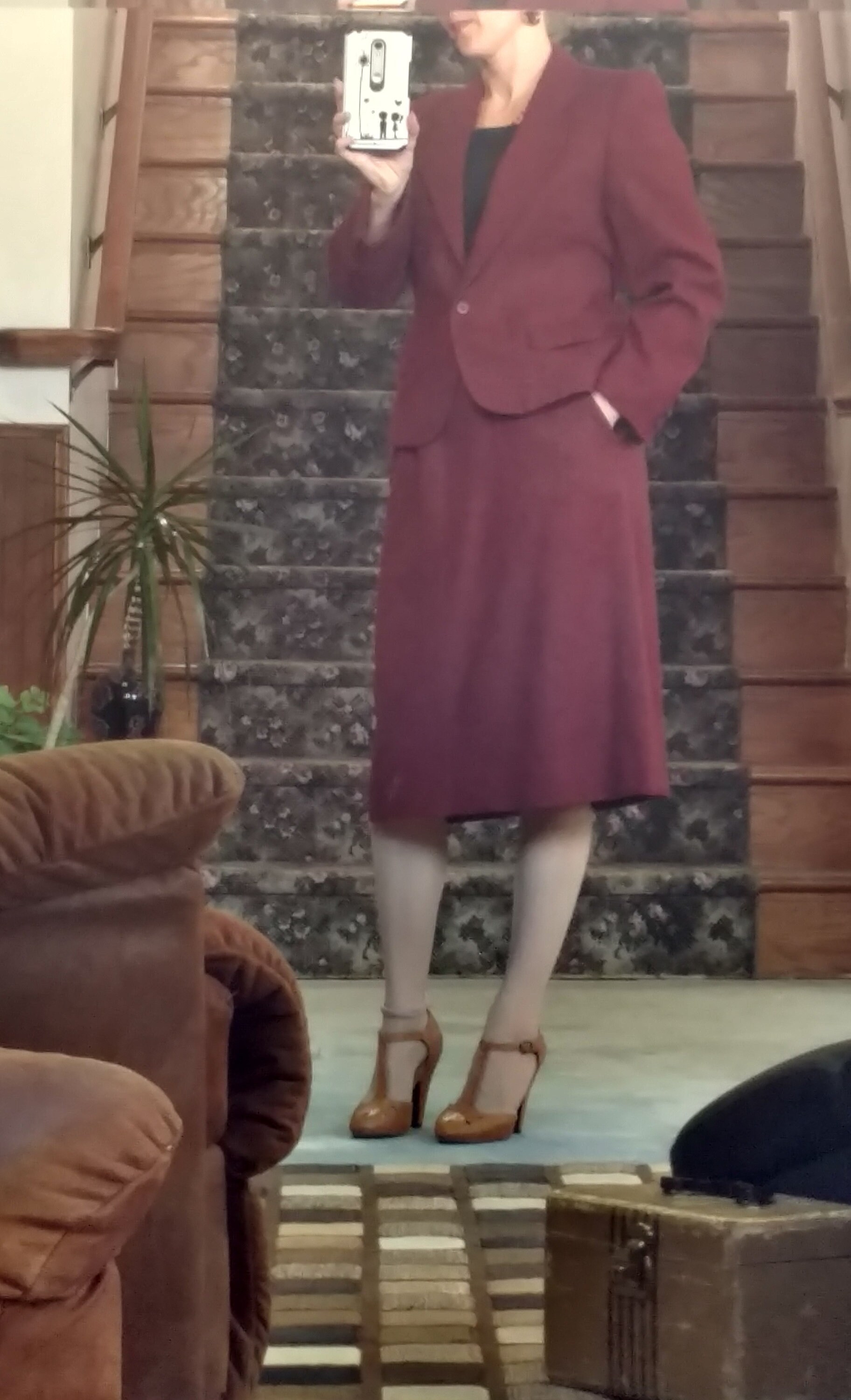 ladies burgundy dress