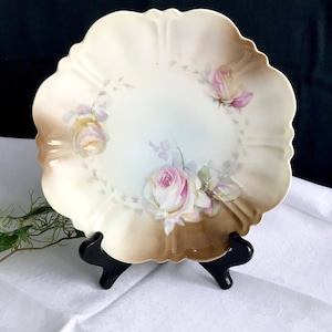 Cake/Serving plate plate with rose motif antique plate pastry plate