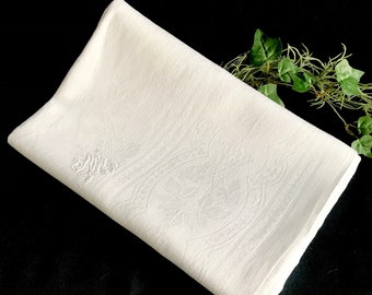 Art Nouveau cotton table cloth tablecloth white vintage tablecloth 110 x 115 cm