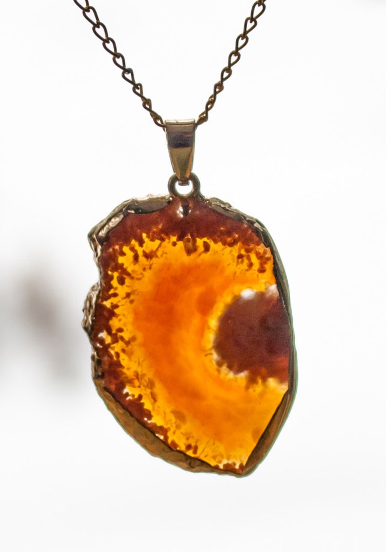 Pendant with agate image 2