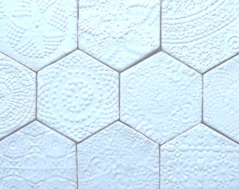 Tiles- lace to the cube
