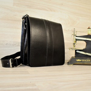 Men&#39;s Handmade Leather Bag, Vertical Shoulder or Cross Body Bag, Made in Greece