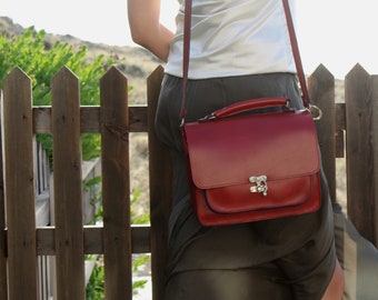 Elegant Women's Leather Bag/ Handmade Formal Shoulder and Crossbody Bag with Top Handle/ Leather Handbag Handmade in Greece