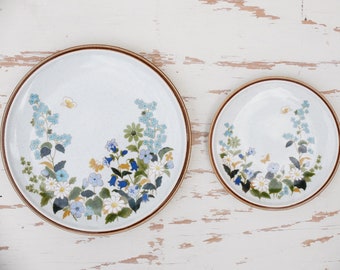 retro dinnerware sets