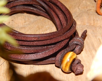 Tigerauge-hochwertiges Wickelarmband aus weichem Leder - extrabreit-Heilstein