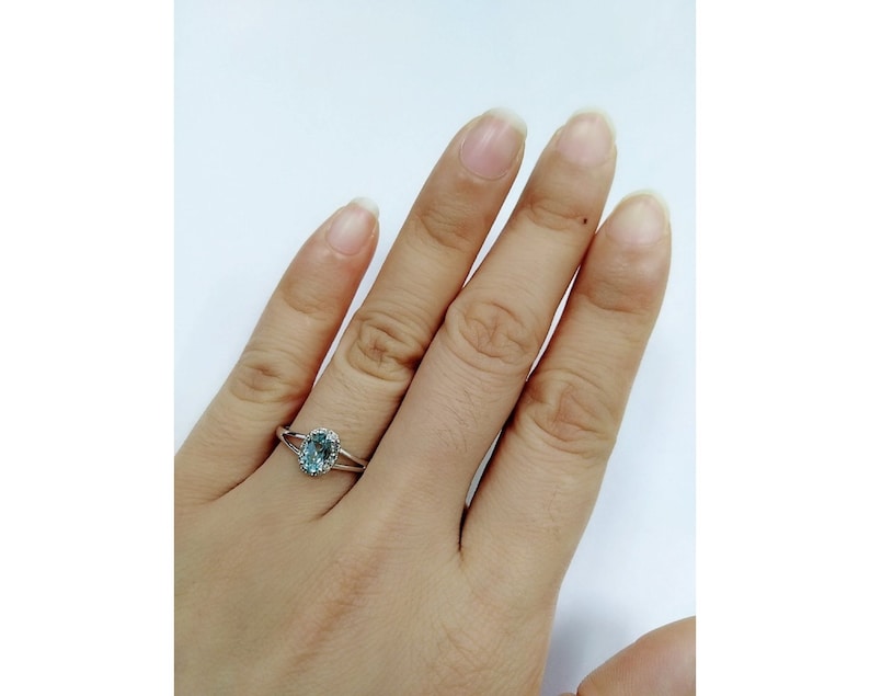 Solid Real Natural Aquamarine Oval Diamond Ring 14K White Gold 0.49CT Handmade Decent Elegant Ocean Blue Colored March Ring For Women Love