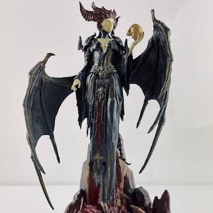 Lilith diablo4 Figurine cosplay, replica prop 3dprinted