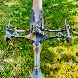 Benedikta Sword3dprinted cosplay sword. replica prop from Final Fantasy