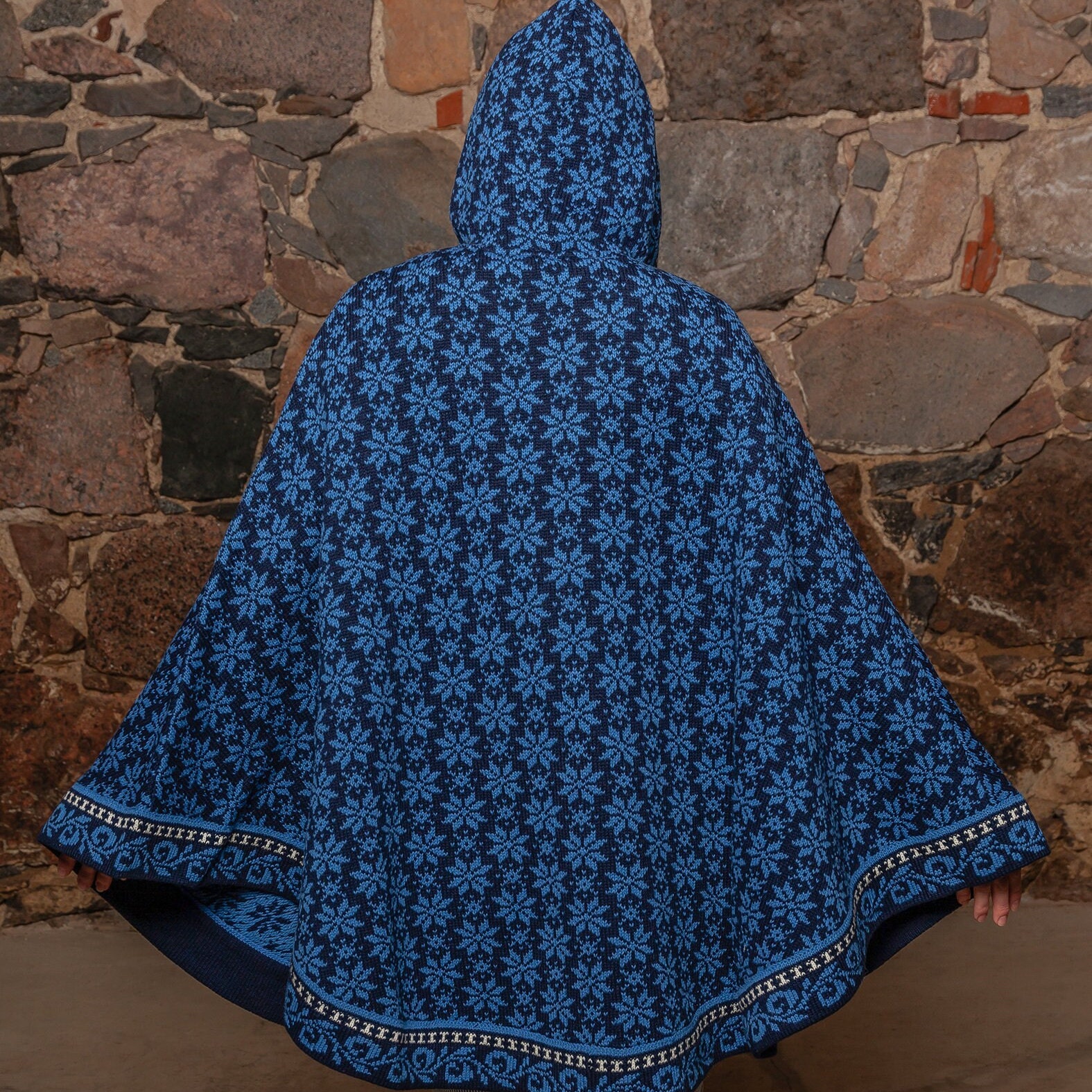 フード付き暖かい冬用ポンチョ/ハンドメイド/女性用ケープ/天然ウール