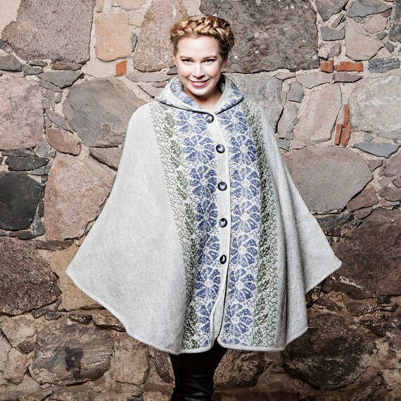 Poncho femme hiver 2025 chaud