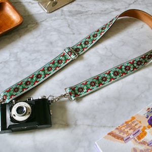 Tracolla per fotocamera / borsa hippie "Inca" vintage verde anni '60