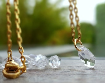 Chain made of titanium & faceted crystal, ideal for allergy sufferers, hypoallergenic