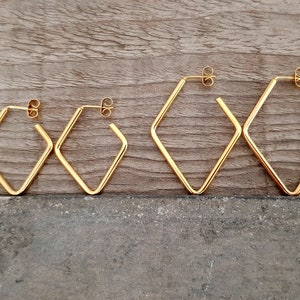 40 mm Hoop Earrings * abrasion-resistant IP gold plating, hypoallergenic, gold, suitable for allergy sufferers, surgical stainless steel, 1 pair
