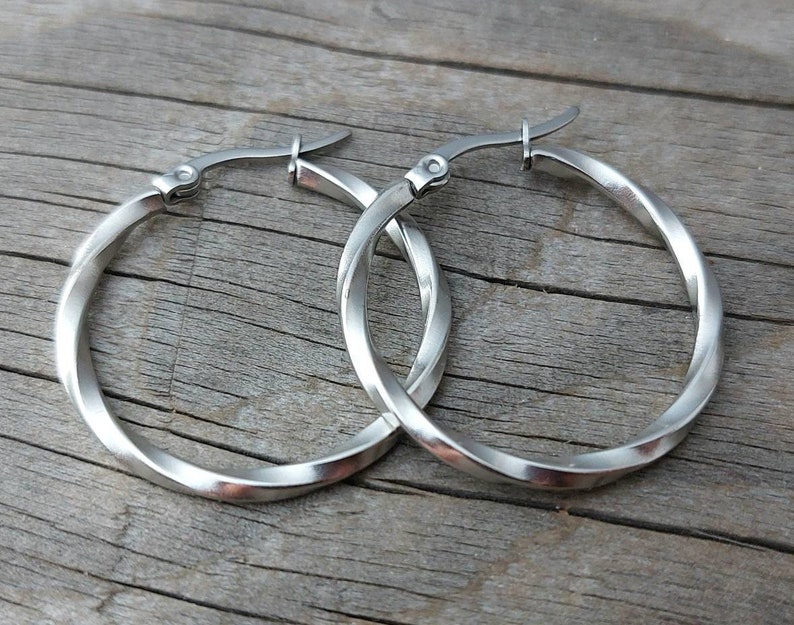 Hoop earrings, gold, silver, 15 mm, 20 mm, 30 mm, 40 mm, 50 mm, ideal for allergy sufferers, twist earrings, waterproof, 1 pair, image 9