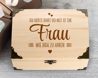 Schatztruhe mit Gravur | Der größte Schatz der Welt "Frau" | Geldgeschenk | Erinnerungsbox | Geschenk zum Geburtstag/Weihnachten/Ostern