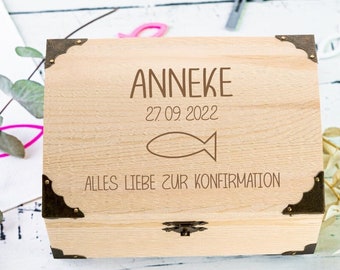 Schatztruhe Alles Liebe zur Konfirmation | Motiv Fisch | Personalisiert mit Namen | Geschenk als Erinnerung zur Konfirmation |