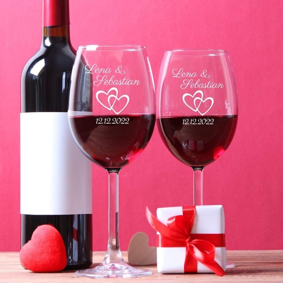 Juego de 2 copas de vino personalizadas, regalos para el día de San  Valentín para parejas, regalos de recién casados personalizables con  nombres
