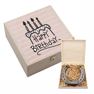 Hufeisen-Box mit Motiv Happy Birthday und Torte Bild 1