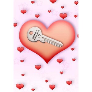 Schlüssel graviert Herz Valentinstag Frau Bild 2