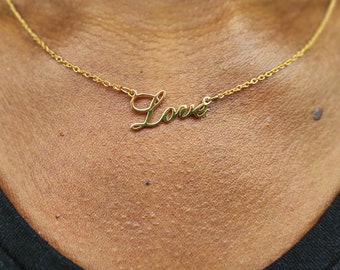 Kette "Love" | Geschenkidee Frau Partnerin Freundin Schmuck gold Statement Geburtstag Weihachten