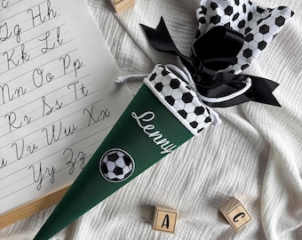 Kindergartentüte mit Fussball für perfekten Kindergarten Start, personalisierte Geschwistertüte, 35 cm, Kita Tüte, mit Namen