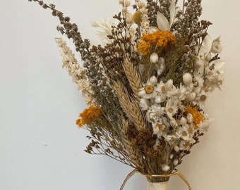 YELLOW WHITE Everlasting Dried Flower Bouquet l Boho Preserved Flower Backyard Wedding Decor l Summertime Rustic Flowers l Letterbox Gift