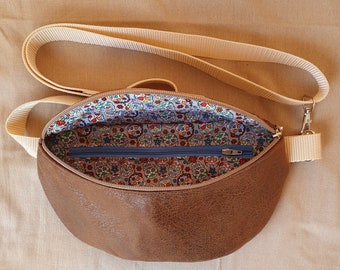 Crossbodybag, Bauchtasche, kleine Umhängetasche