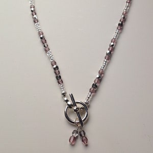 Dusky pink and silver Preciosa crystal toggle clasp necklace. With black card gift box. image 3
