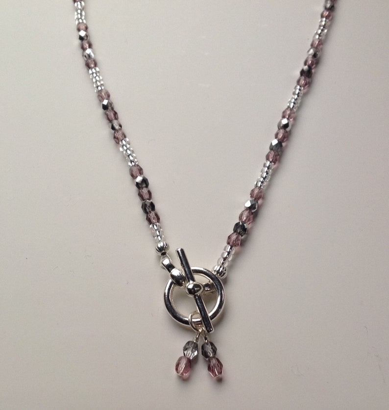 Dusky pink and silver Preciosa crystal toggle clasp necklace. With black card gift box. image 3
