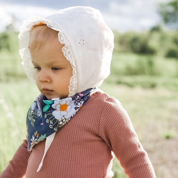 Toddler Vintage Lace Autumn Floral  Bonnet Baby Girl Bonnet Vintage Rose Bonnet Photos Vintage Style Bonnet Vintage Photo