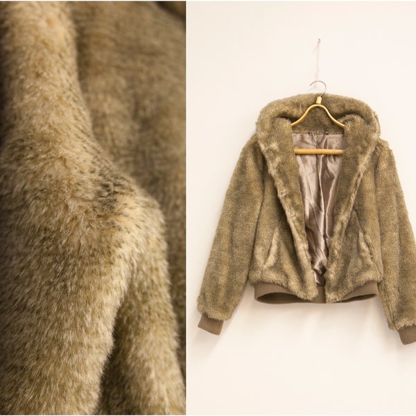 Faux fur Bomber jacket size S Womnes Vintage Fake fur cropped short winter jacket 2000s era Furry Crop jacket sand brown tan with collar